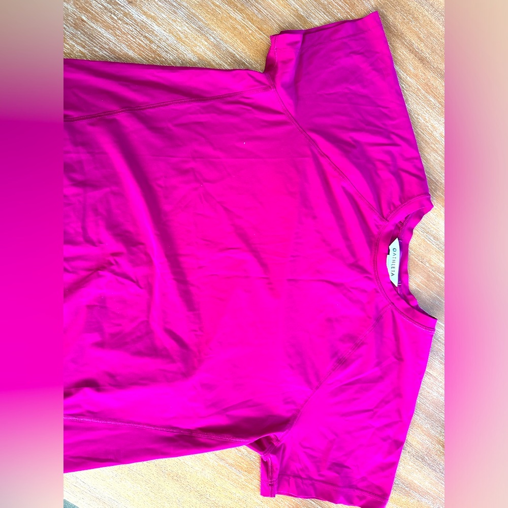 Athleta top, magenta, worn once!
